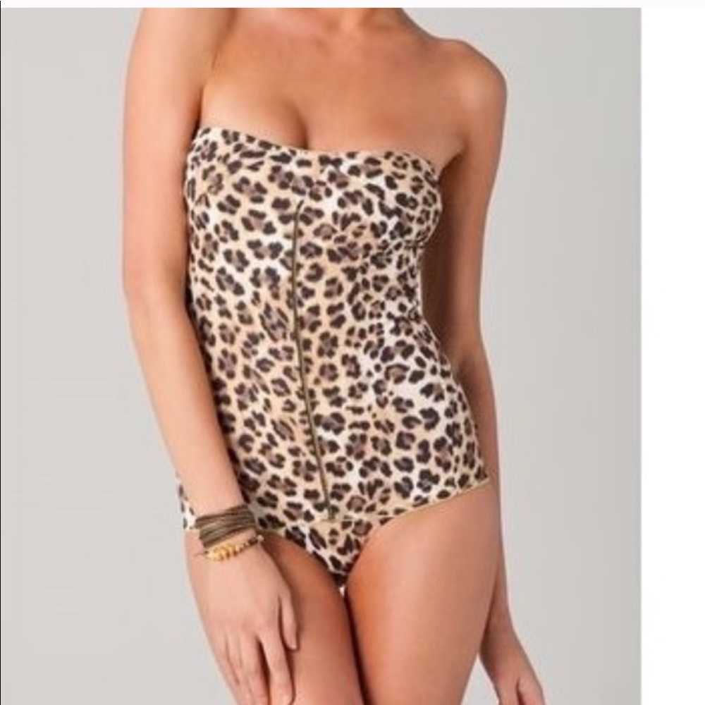 🐆 Tigerlily women’s one piece leopard print 🐆 - Picture 1 of 4